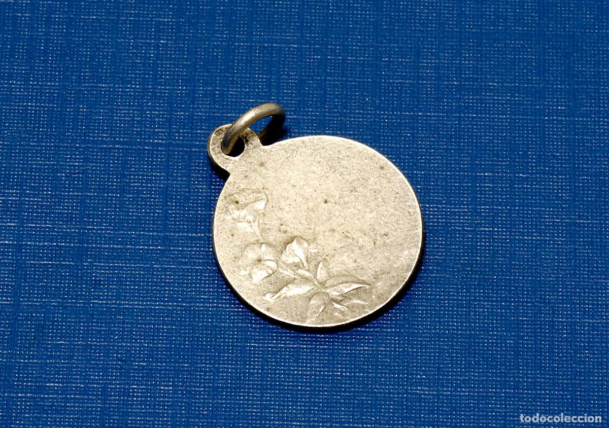 Antig&uuml;edades: MEDALLA DE PLATA ANTIGUA, CRISTO DEL GRAN PODER / RAMO DE FLORES - Foto 2