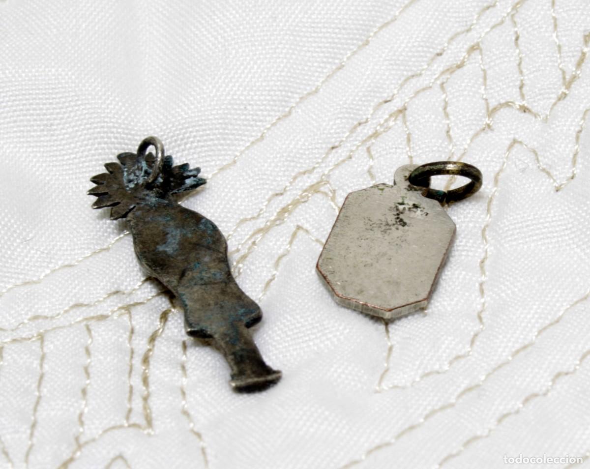 Antig&uuml;edades: DOS MEDALLITAS DE LA VIRGEN DEL PILAR - Foto 2