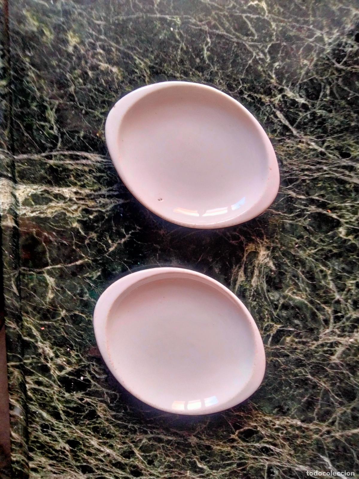 Antig&uuml;edades: Dos peque&ntilde;os recipientes porcelana. - Foto 1