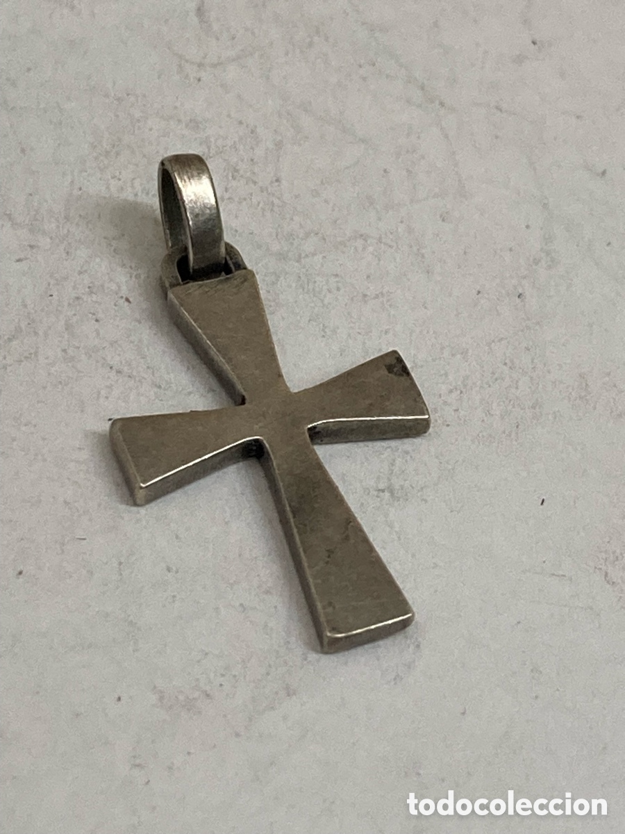 Antig&uuml;edades: Cruz de plata religiosa C399 - Foto 1
