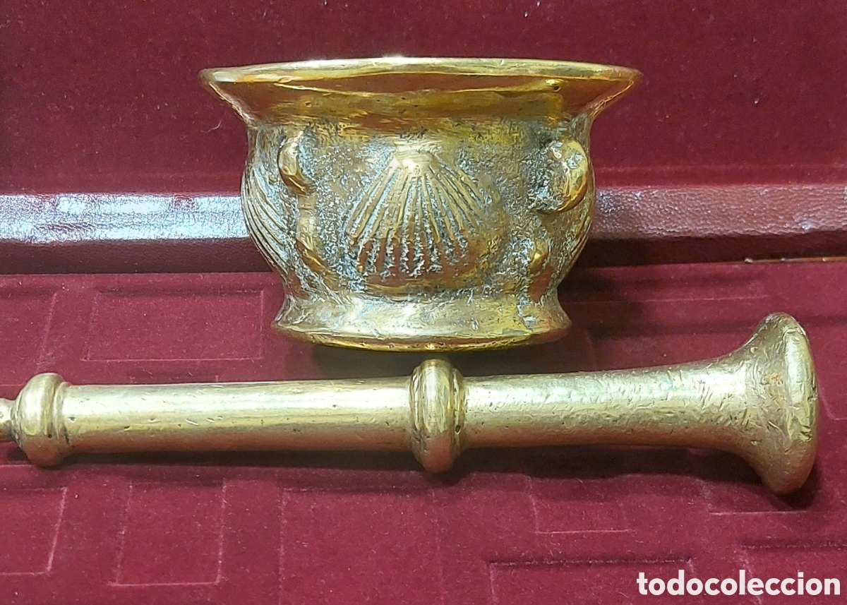 Antig&uuml;edades: ALMIREZ DE BRONCE CONCHAS Y COSTILLAS S . XVIII - Foto 6