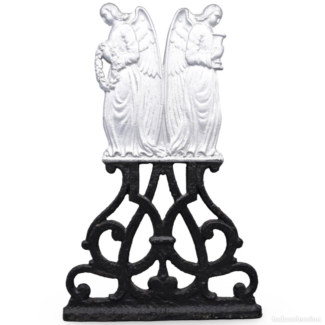 Antig&uuml;edades: Ornamento religioso de hierro - Foto 1