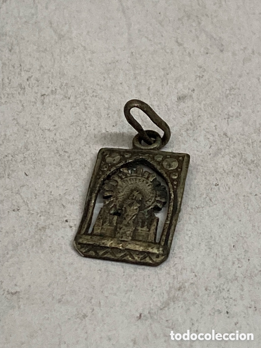 Antig&uuml;edades: Medalla de plata religiosa C400 - Foto 1