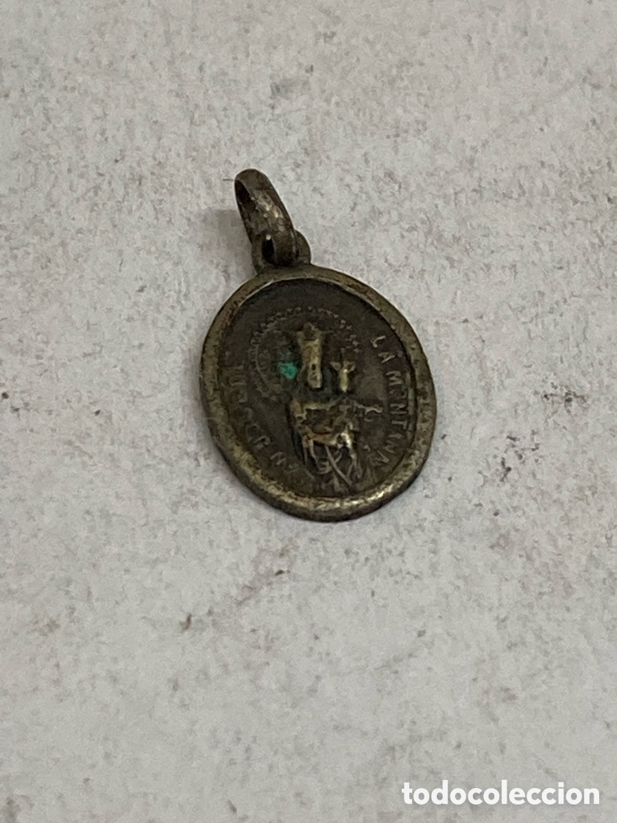 Antig&uuml;edades: Medalla de plata religiosa C400 - Foto 1