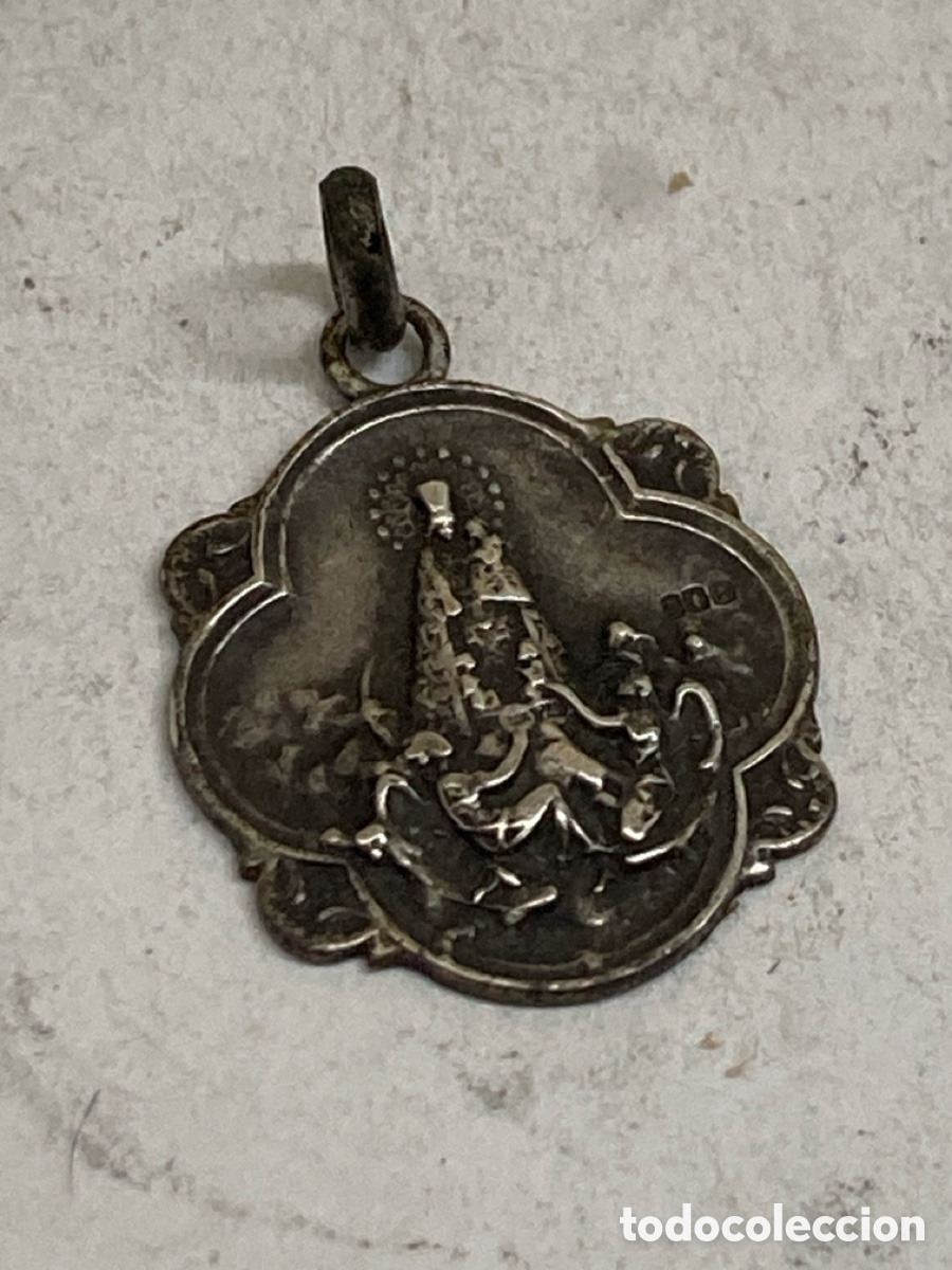 Antig&uuml;edades: Medalla de plata religiosa C400 - Foto 1