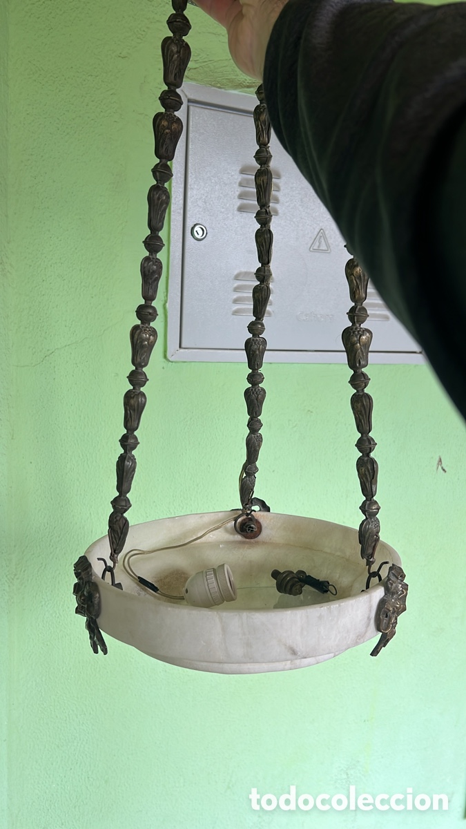 Antig&uuml;edades: L&Aacute;MPARA TIPO ACEITERA EN METAL Y PIEDRA - Foto 1
