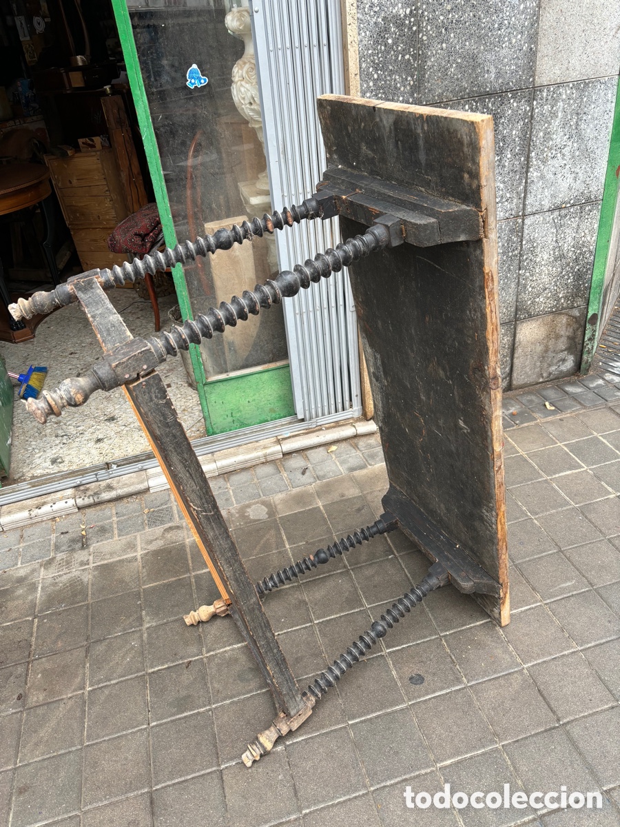 Antig&uuml;edades: Mesa Bargue&ntilde;era muy decorativa. - Foto 9