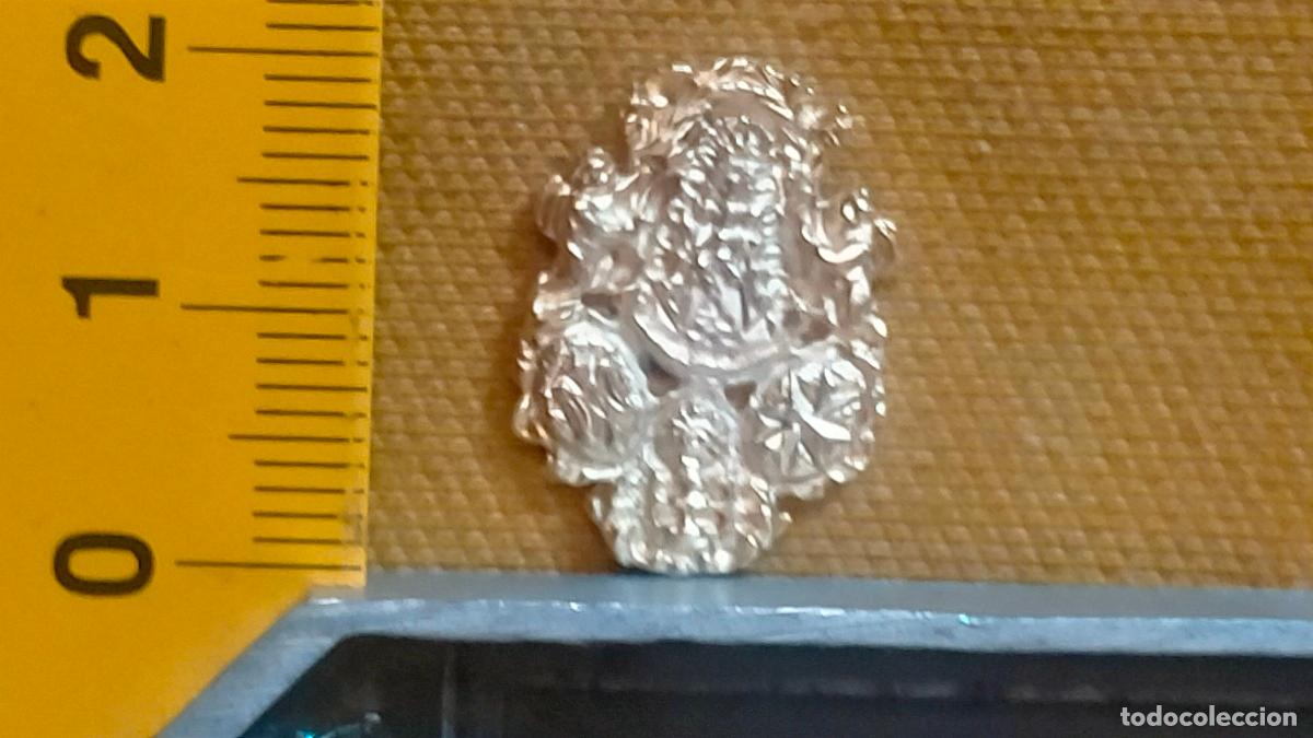 Antig&uuml;edades: medalla insignia virgen del rocio - Foto 4