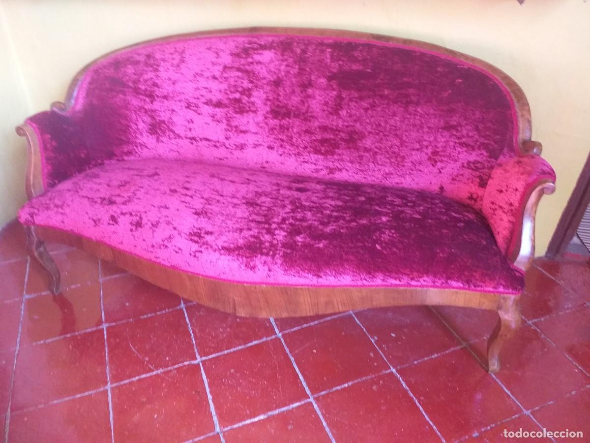 Antig&uuml;edades: Sof&aacute; isabelino de nogal. - Foto 1