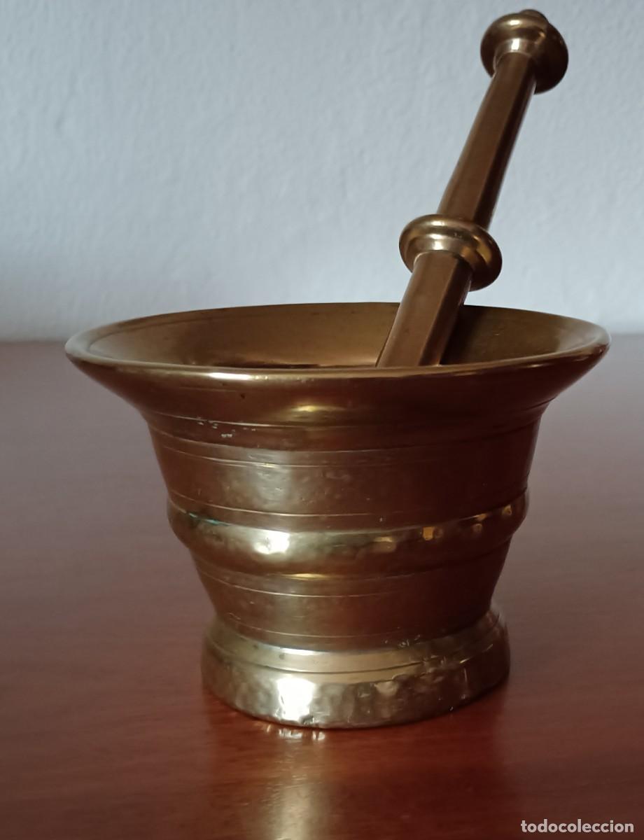 Antig&uuml;edades: MORTERO ALMIREZ DE BRONCE SIGLO XIX - Foto 1