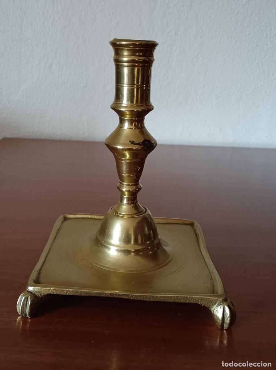 Antig&uuml;edades: CANDELABRO DE BRONCE SIGO XIX - Foto 1