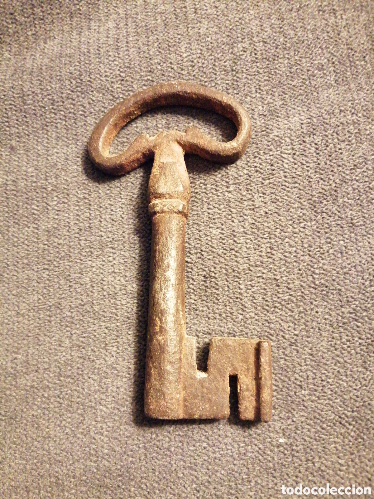 Antig&uuml;edades: LLAVE FORJA ARTISTICA - Foto 1