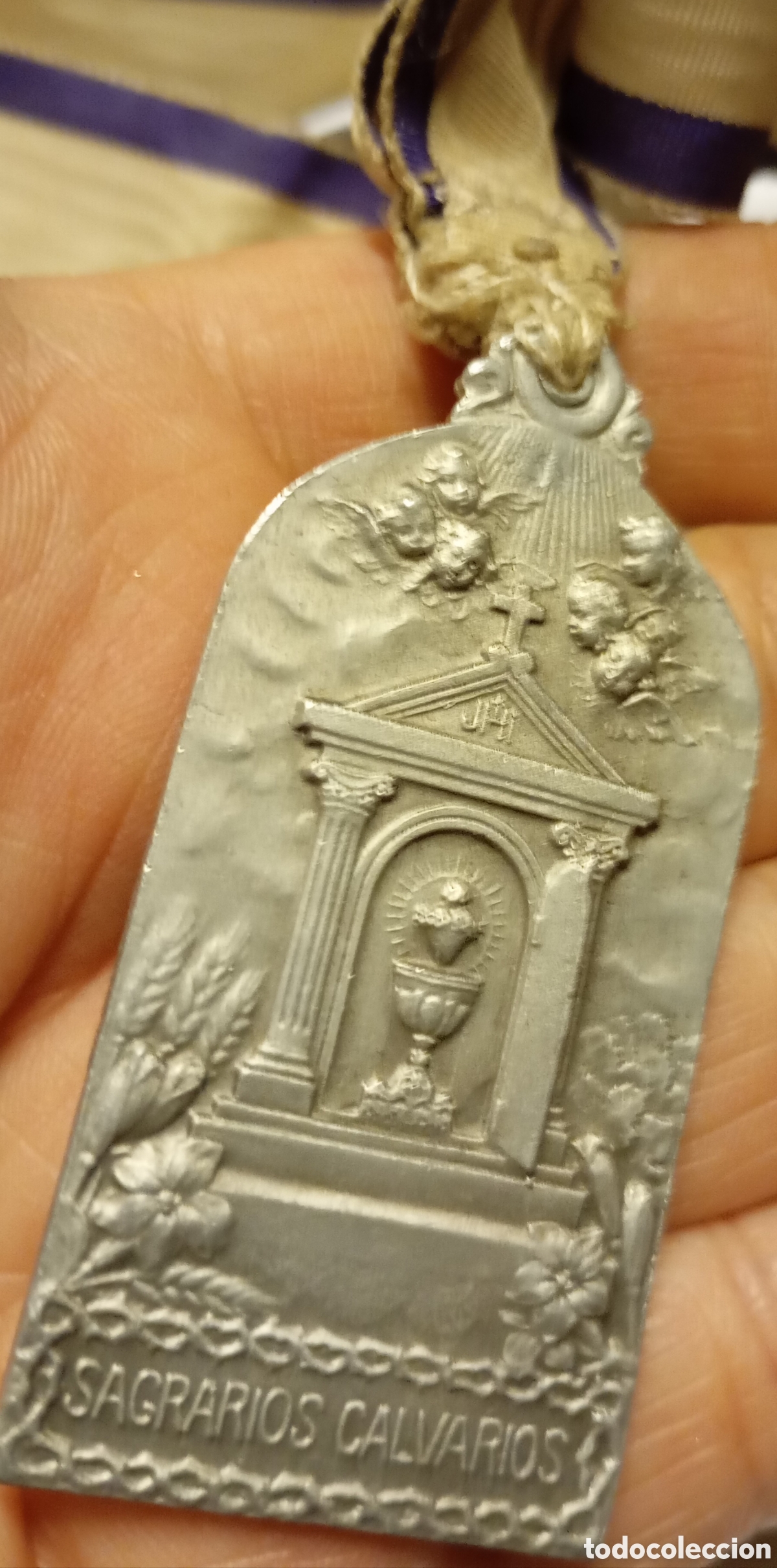 Antig&uuml;edades: Antigua medalla religiosa - Foto 1