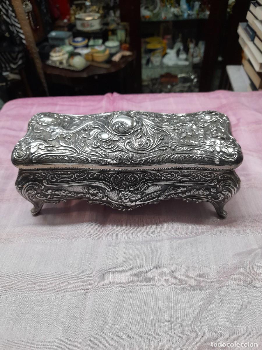 Antig&uuml;edades: Antiguo Joyero Modernista - Foto 1