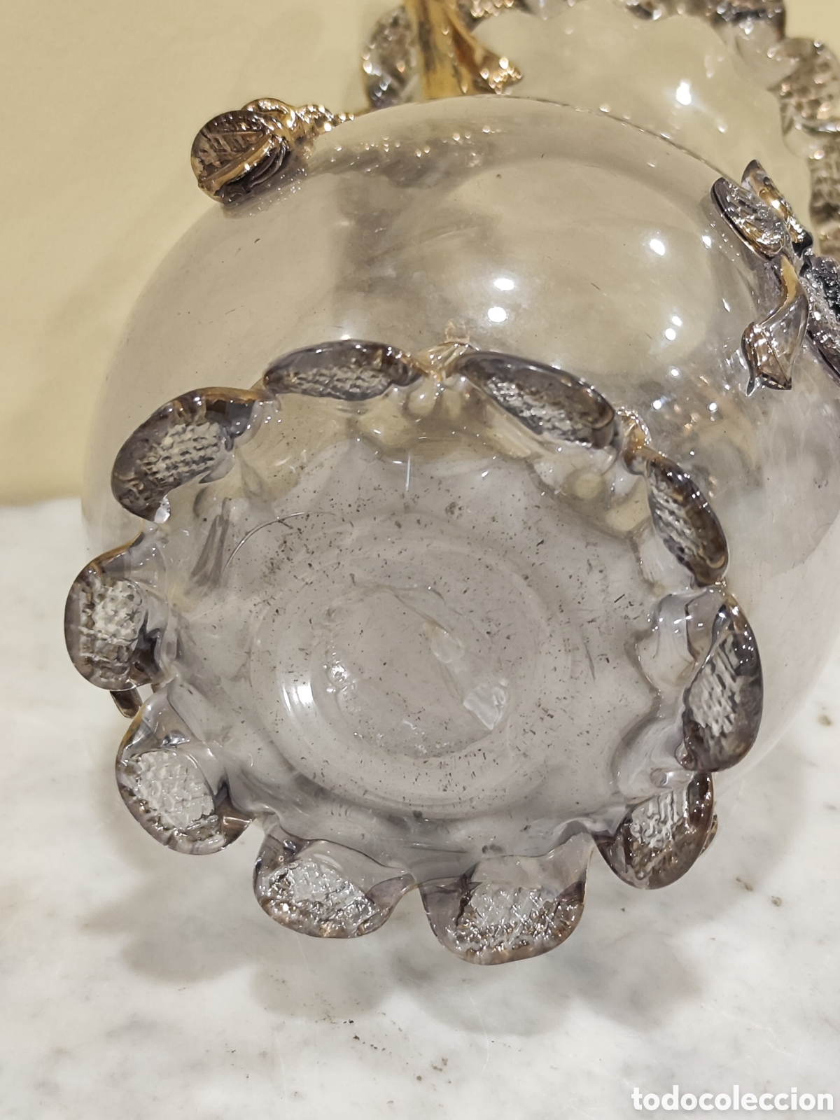 Antig&uuml;edades: Florero en cristal con decoraci&oacute;n dorada. - Foto 8