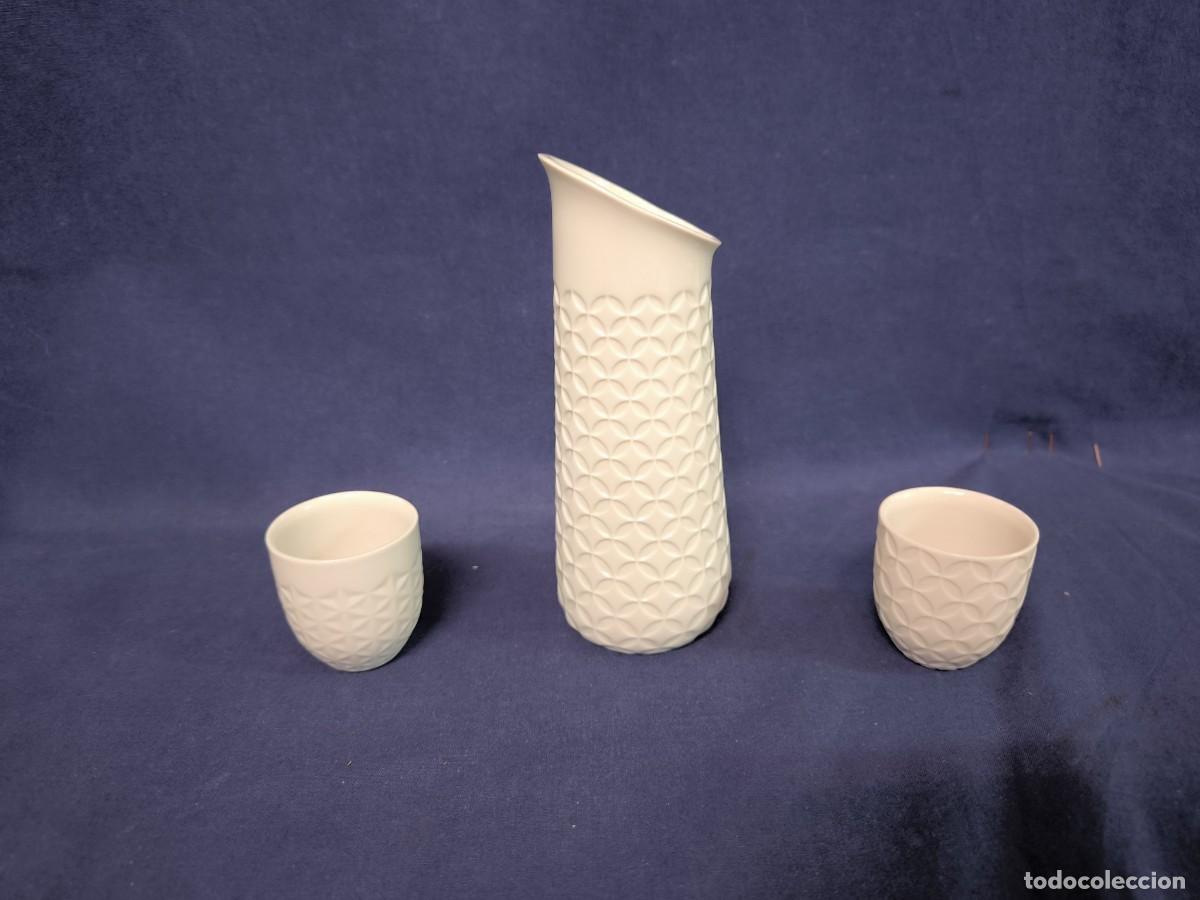 Antig&uuml;edades: BOTELLA Y DOS VASOS DE SAKE EN PORCELANA LLADRO - Foto 1