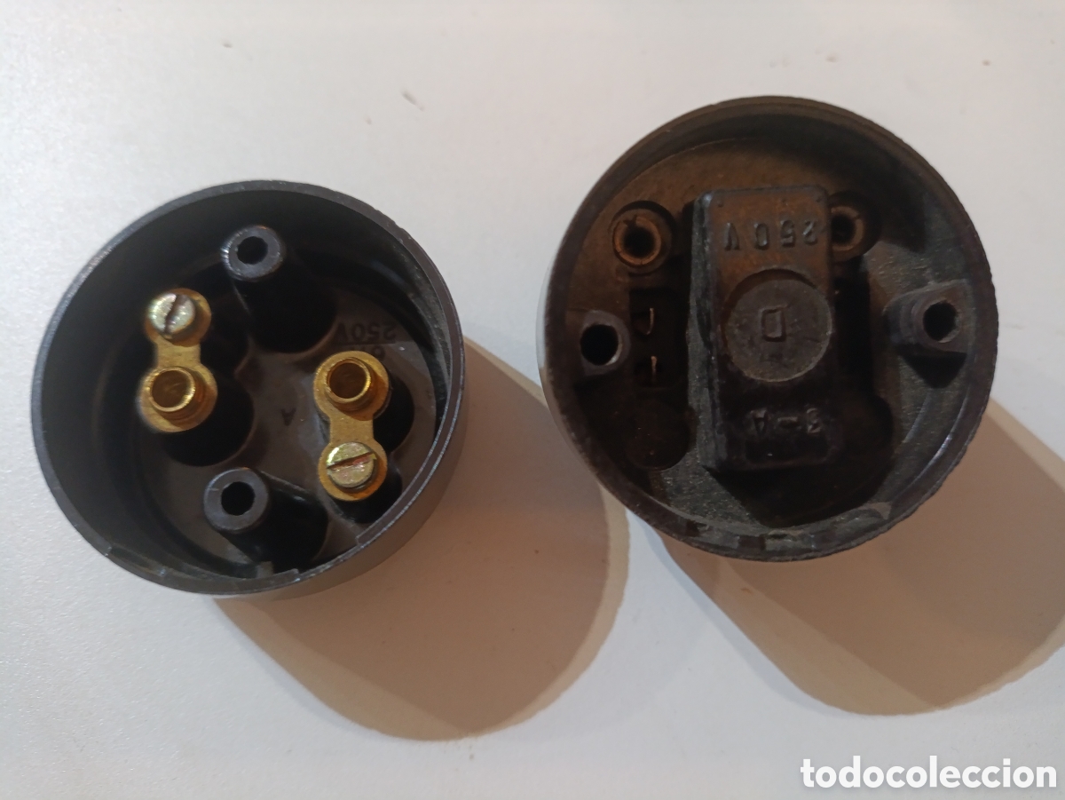 Antig&uuml;edades: Lote de antiguo interruptor y enchufe - Foto 2