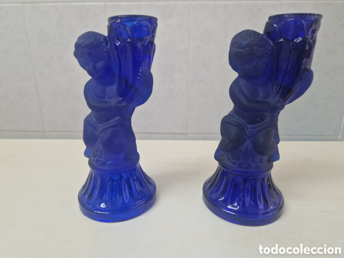 Antig&uuml;edades: BONITOS POSABELAS DE CRISTAL AZUL - Foto 1