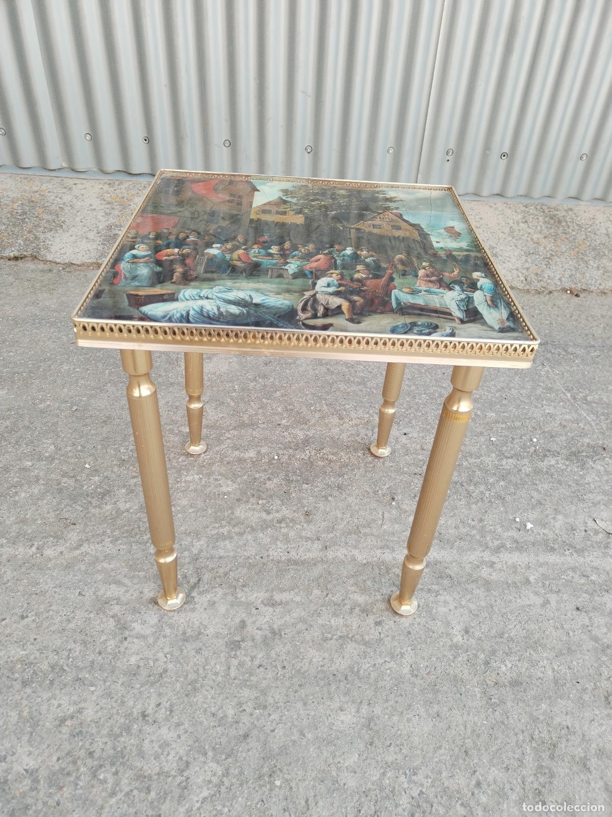 Antig&uuml;edades: mesa auxiliar de metal con lamina - Foto 6