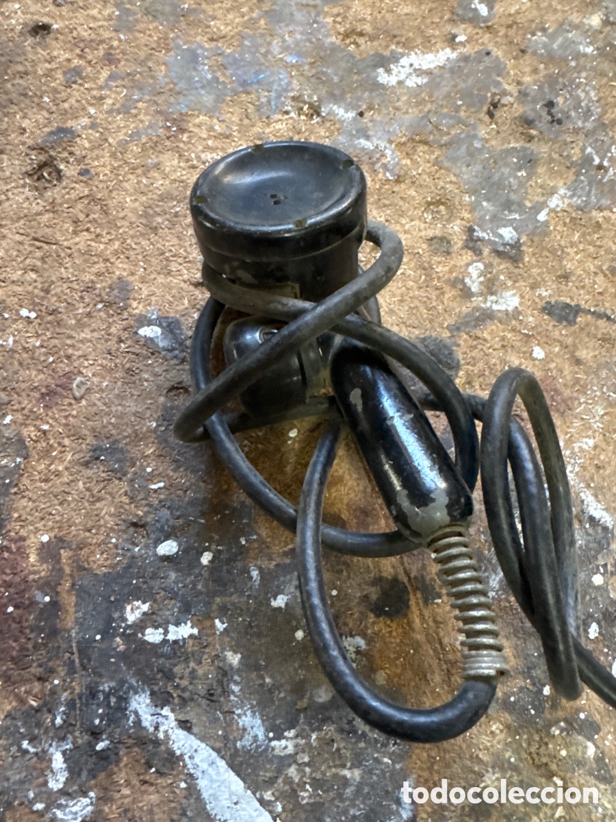 Antig&uuml;edades: Agr&iacute;cular de tel&eacute;fono antiguo - Foto 1
