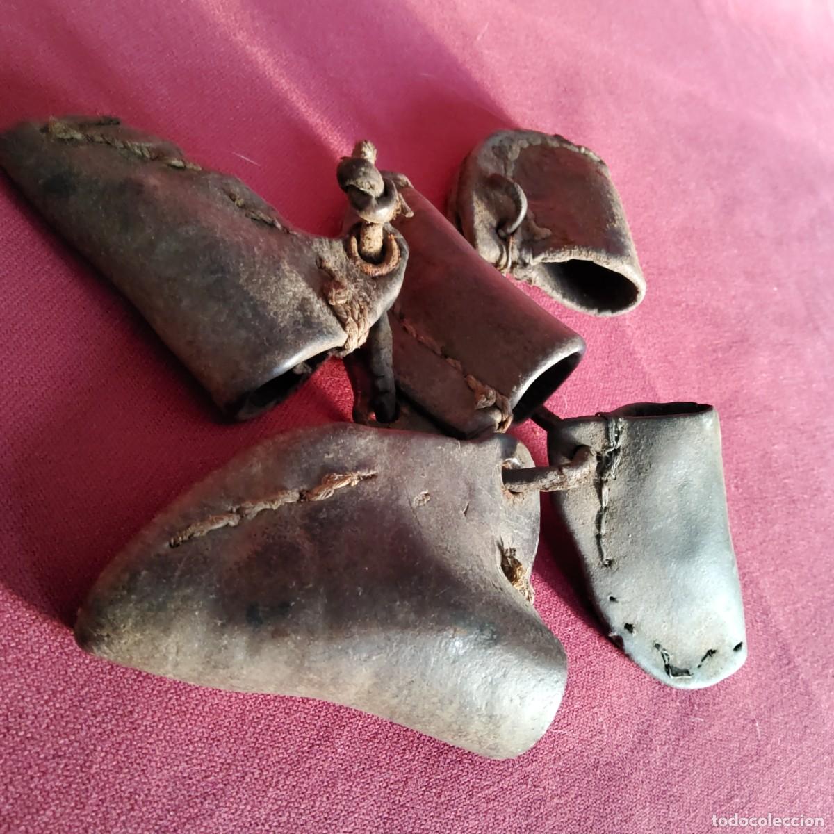 Antig&uuml;edades: Antiguos dediles de cuero para segar a hoz y poder protegerse los dedos - Foto 3