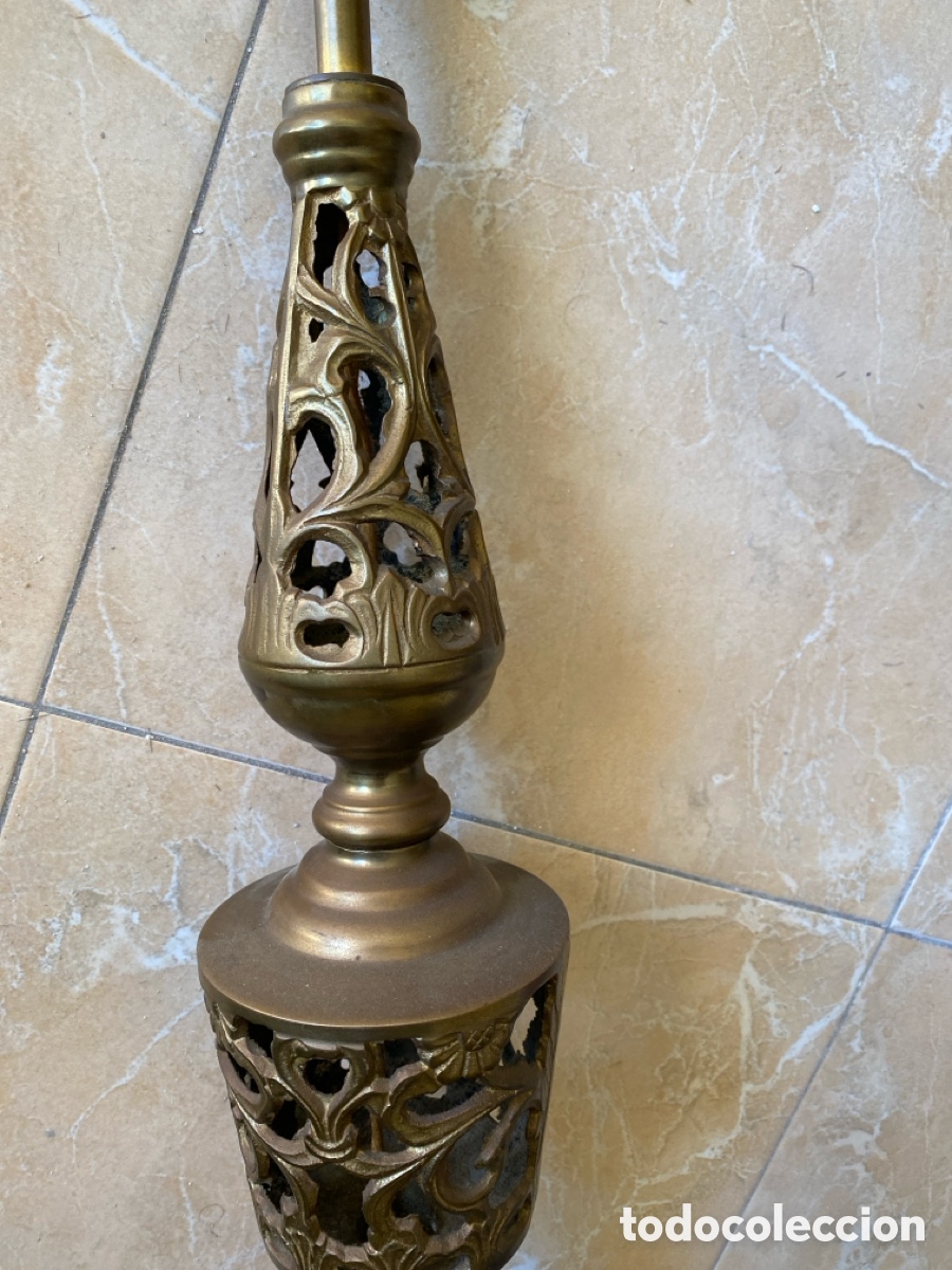 Antig&uuml;edades: L&aacute;mpara antigua de bronce - Foto 3