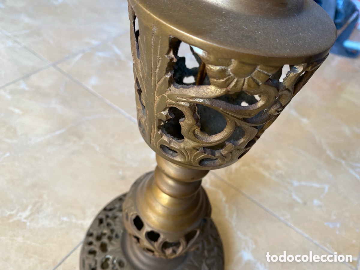 Antig&uuml;edades: L&aacute;mpara antigua de bronce - Foto 5