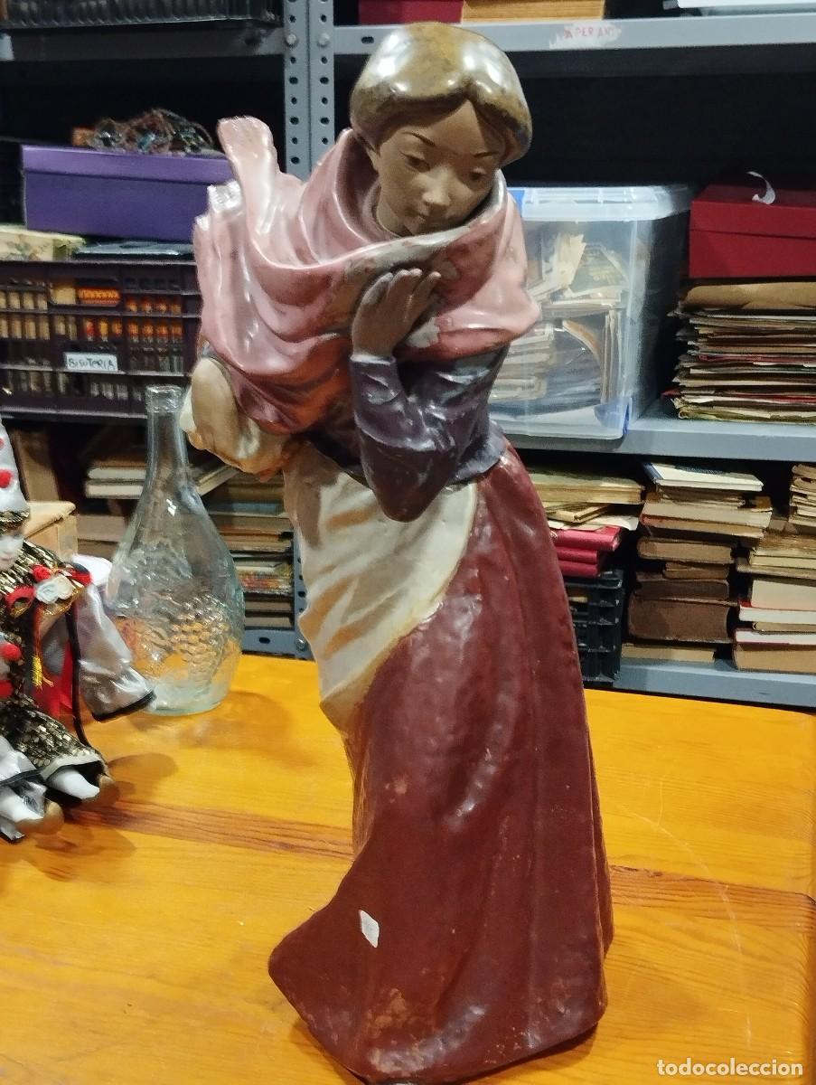 Antig&uuml;edades: GRAN FIGURA DE GRES NAO. - Foto 1