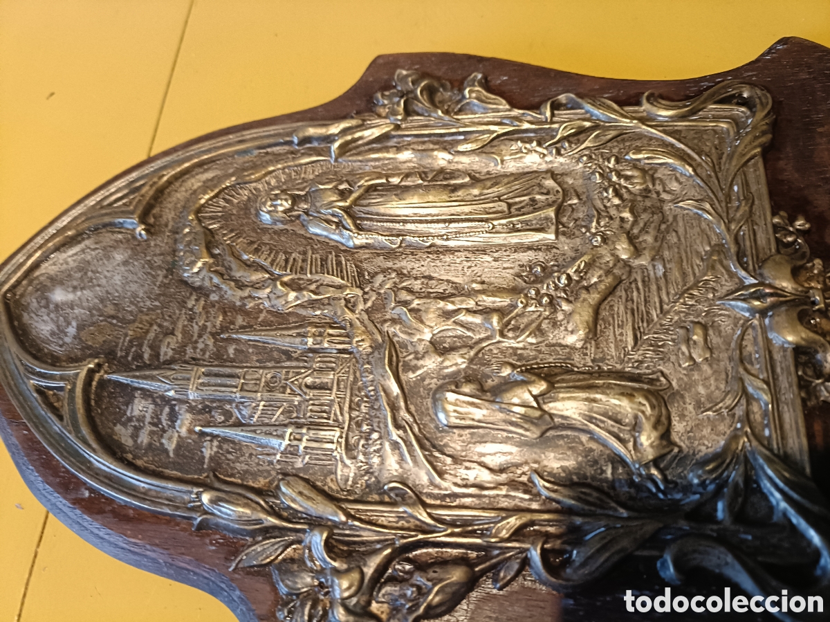 Antig&uuml;edades: ANTIGUO CUADRO EN RELIEVE SOBRE MADERA - Foto 3