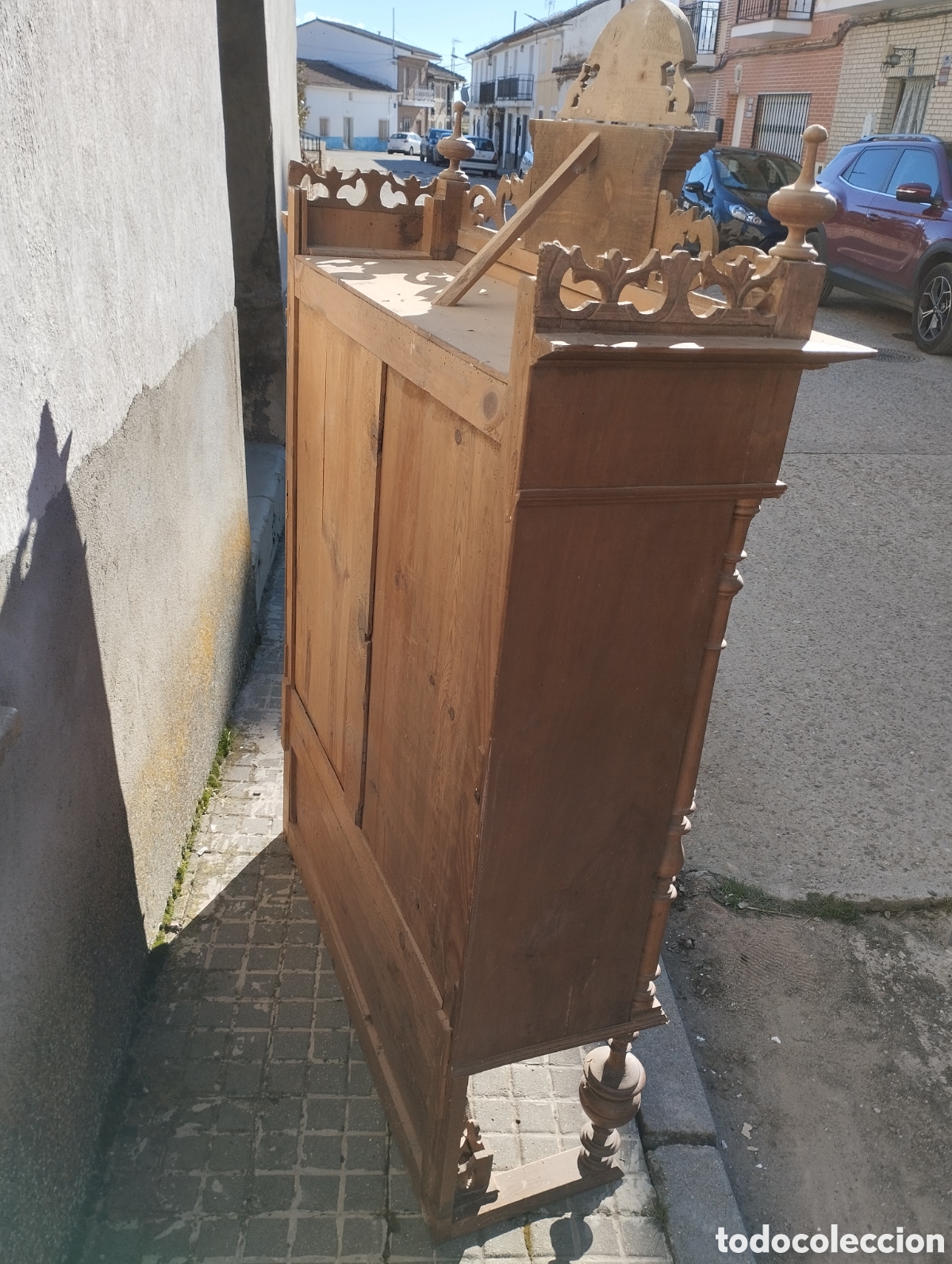 Antig&uuml;edades: Vitrina verde, parte de arriba de un mueble. - Foto 4