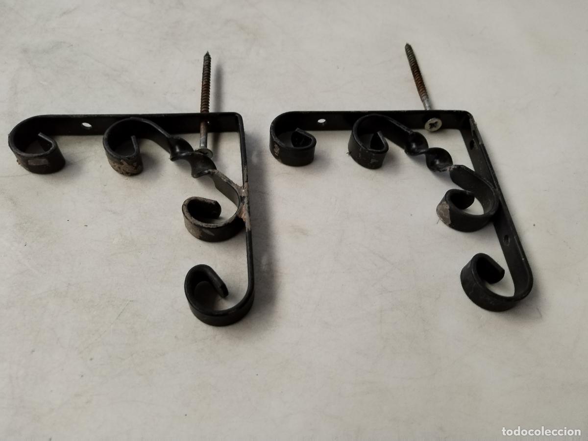 Antig&uuml;edades: 2 soportes repisa de forja - c136 - Foto 2
