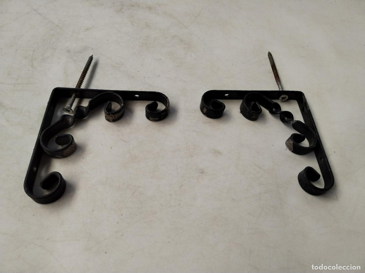 Antig&uuml;edades: 2 soportes repisa de forja - c136 - Foto 6