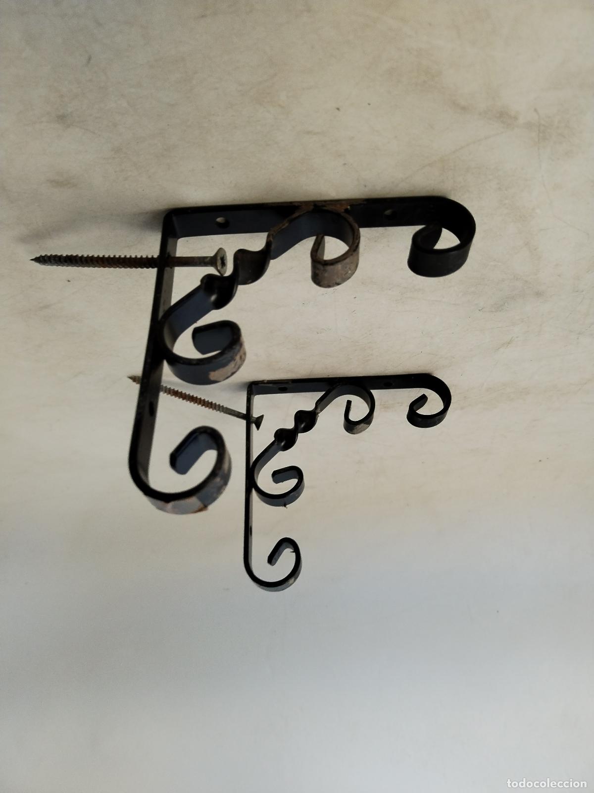 Antig&uuml;edades: 2 soportes repisa de forja - c136 - Foto 7