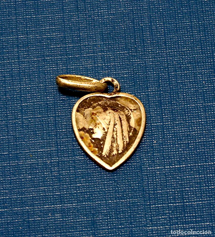 Antig&uuml;edades: MIN&Uacute;SCULO CORAZ&Oacute;N DE PLATA, VIRGEN DE LOURDES - Foto 1