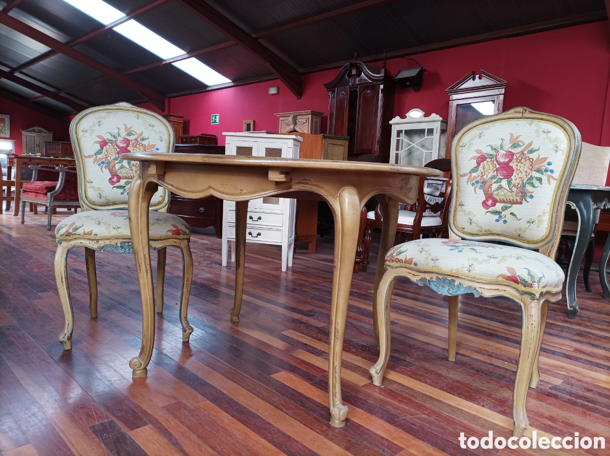 Antig&uuml;edades: Mesa redonda extensible en madera policromada - Foto 2