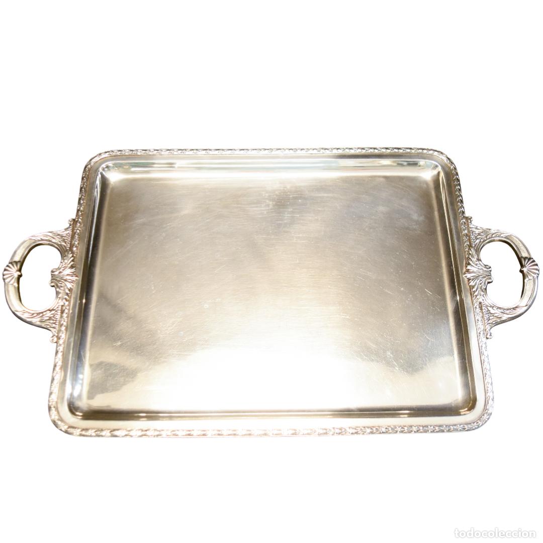 Antig&uuml;edades: Bandeja de gran tama&ntilde;o y peso - Plata - Foto 1