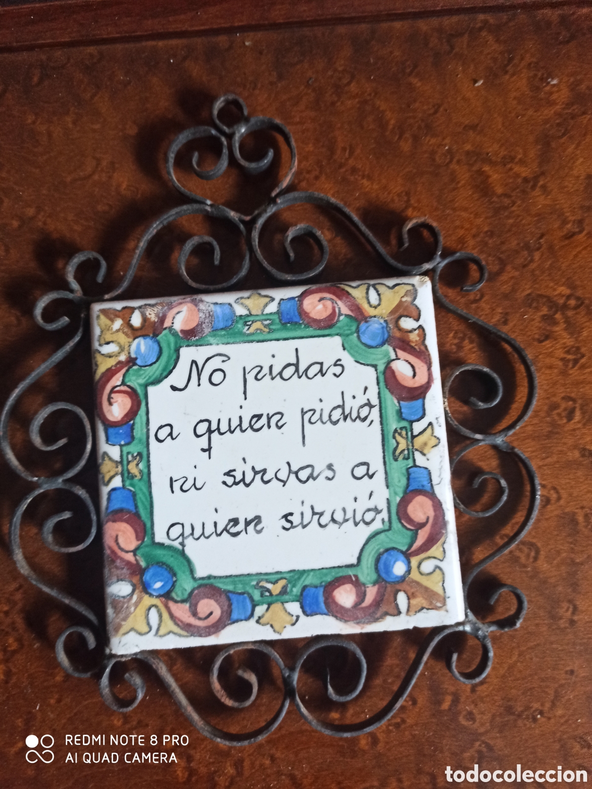 Antig&uuml;edades: Azulejo en marco de metal - Foto 3