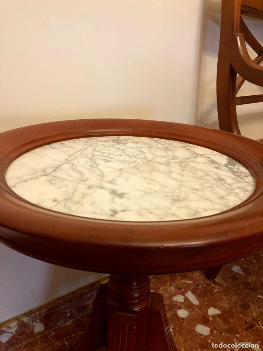 Antig&uuml;edades: Mesa auxiliar m&aacute;rmol - Foto 3