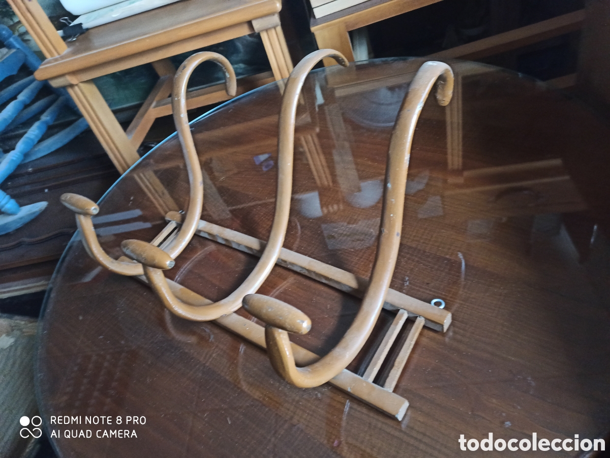 Antig&uuml;edades: Percha antigua madera - Foto 2