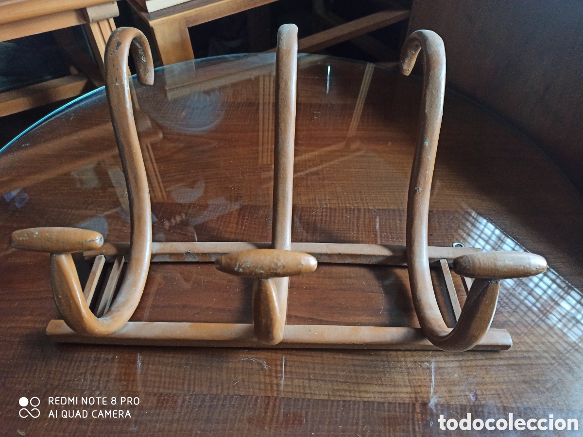 Antig&uuml;edades: Percha antigua madera - Foto 1