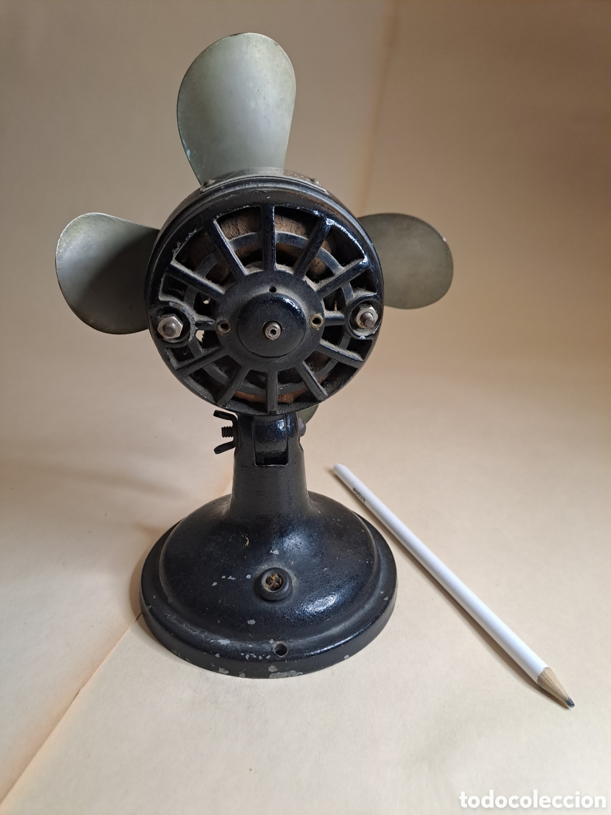 Antig&uuml;edades: Ventilador vintage de hierro - Foto 5