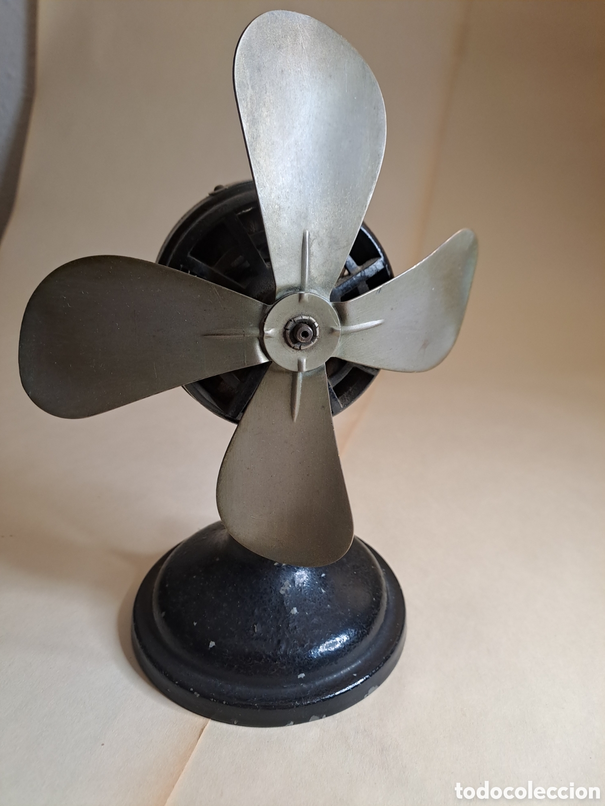 Antig&uuml;edades: Ventilador vintage de hierro - Foto 1