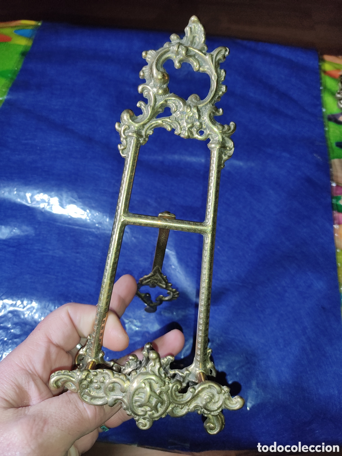 Antig&uuml;edades: Atril antiguo de bronce estilo Luis XV. - Foto 8