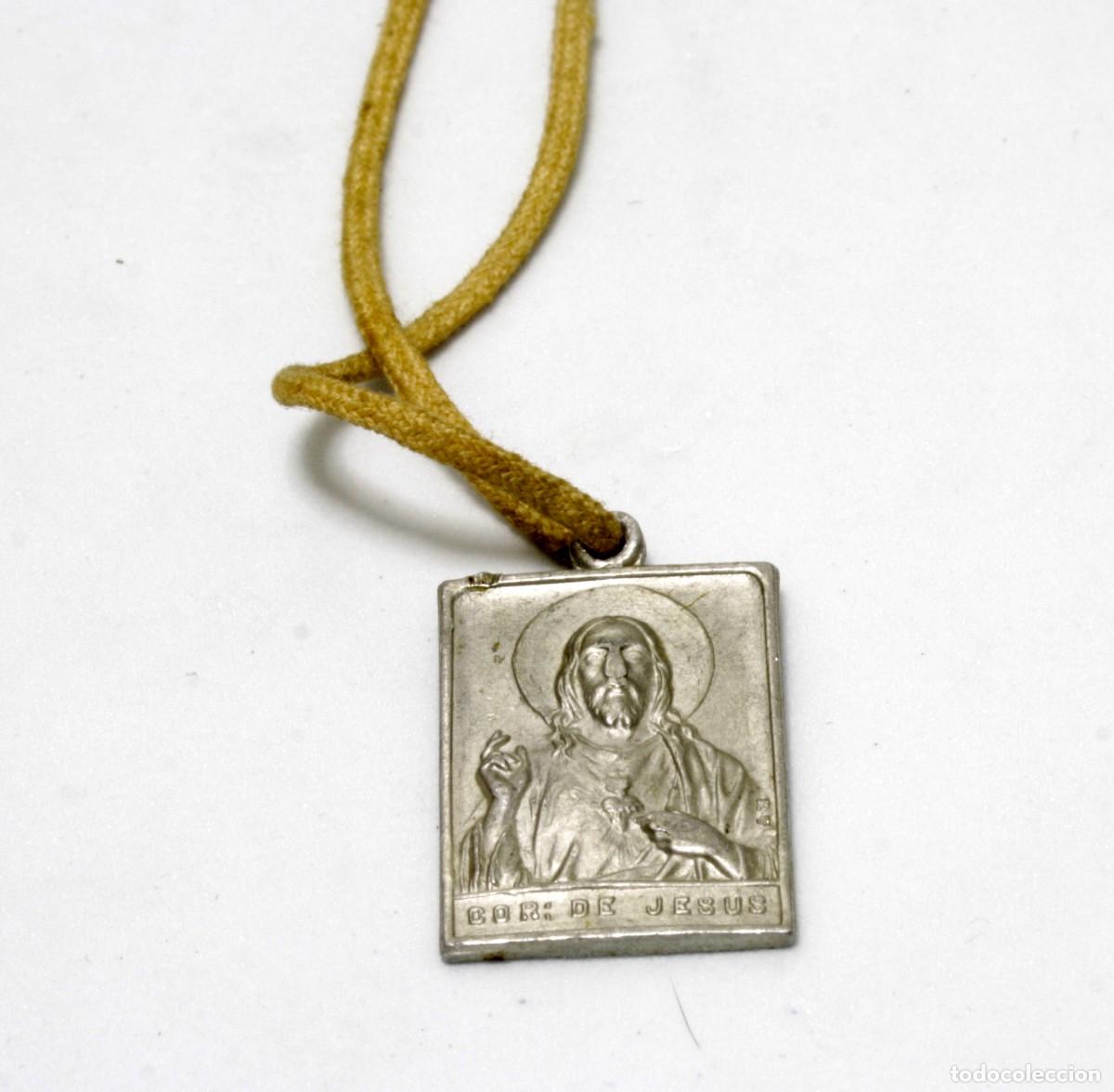 Antig&uuml;edades: MEDALLA EN ALUMINIO NUMERADA CORAZ&Oacute;N DE JES&Uacute;S - Foto 1