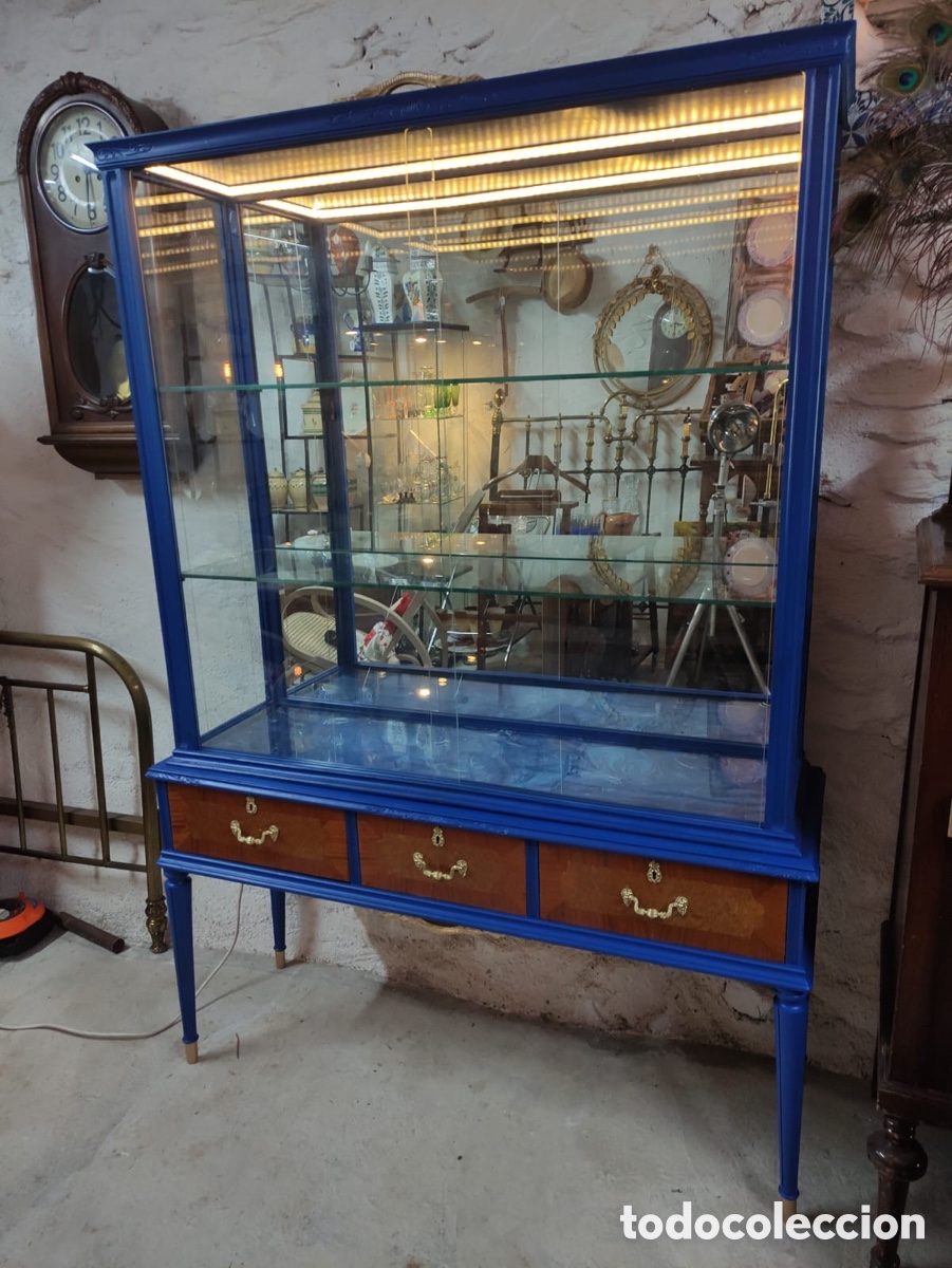 Antig&uuml;edades: Vitrina A&ntilde;os 60 Transformada - Foto 1