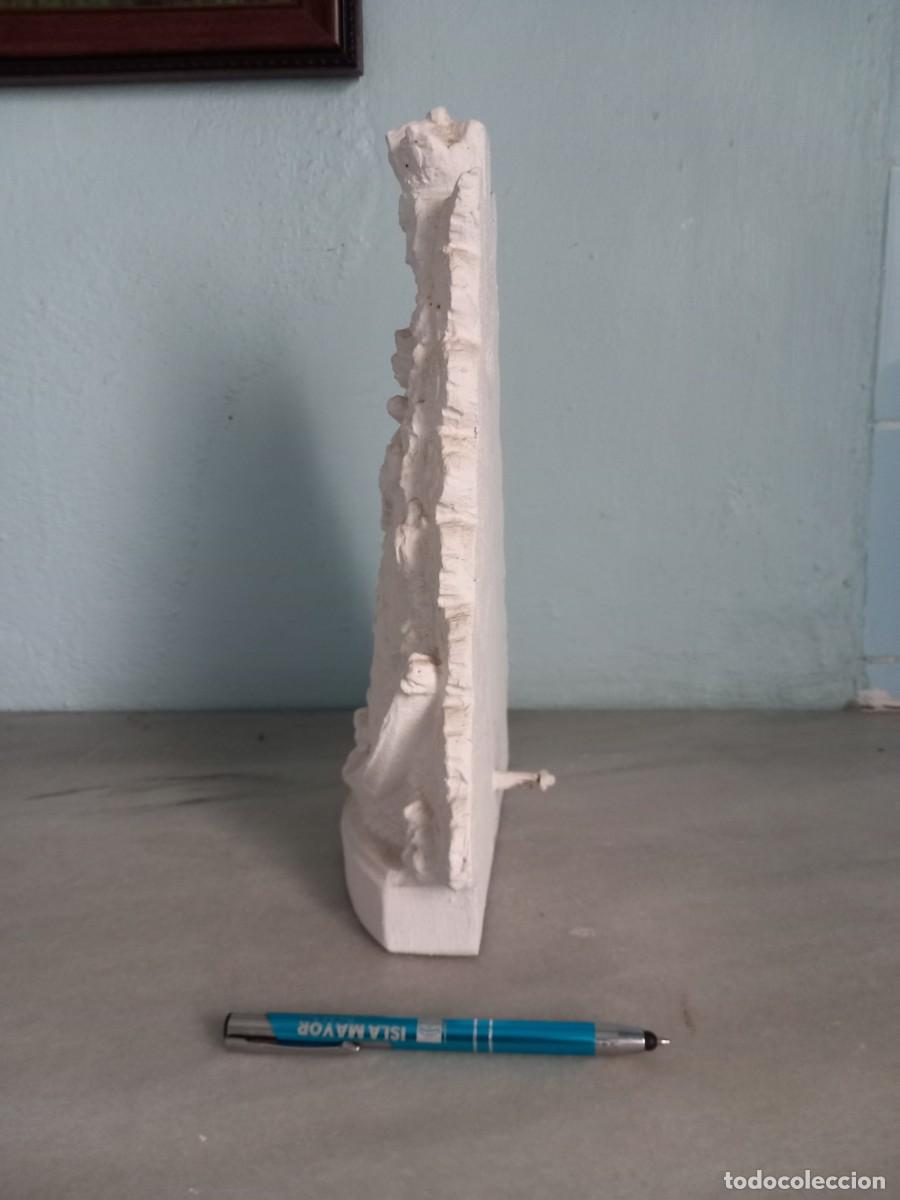 Antig&uuml;edades: Figura Virgen Roc&iacute;o Almonte - Foto 3