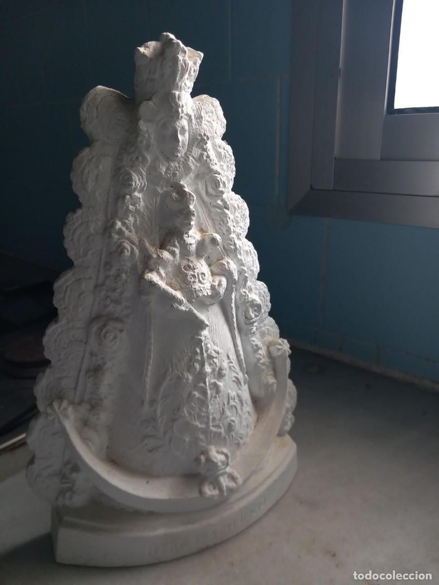 Antig&uuml;edades: Figura Virgen Roc&iacute;o Almonte - Foto 5