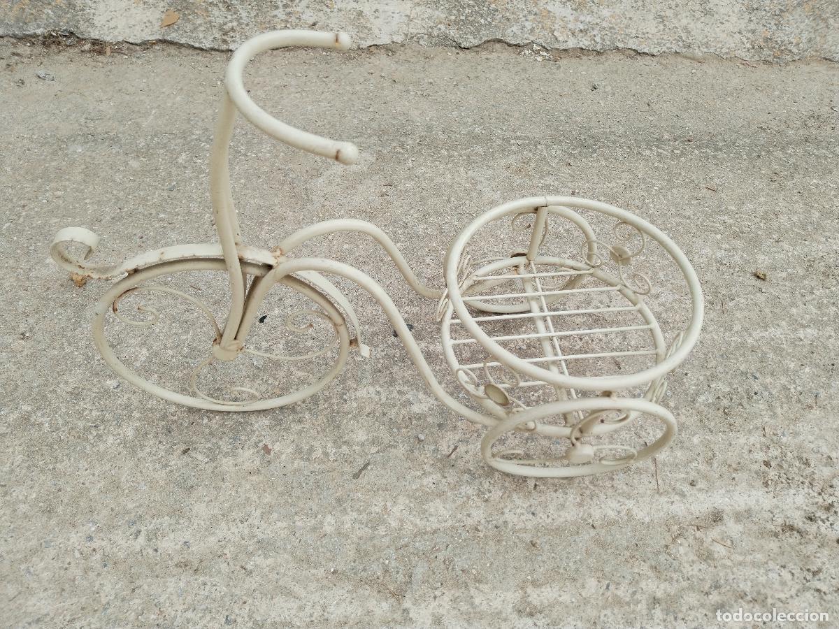 Antig&uuml;edades: macetero bicicleta vintage - Foto 1