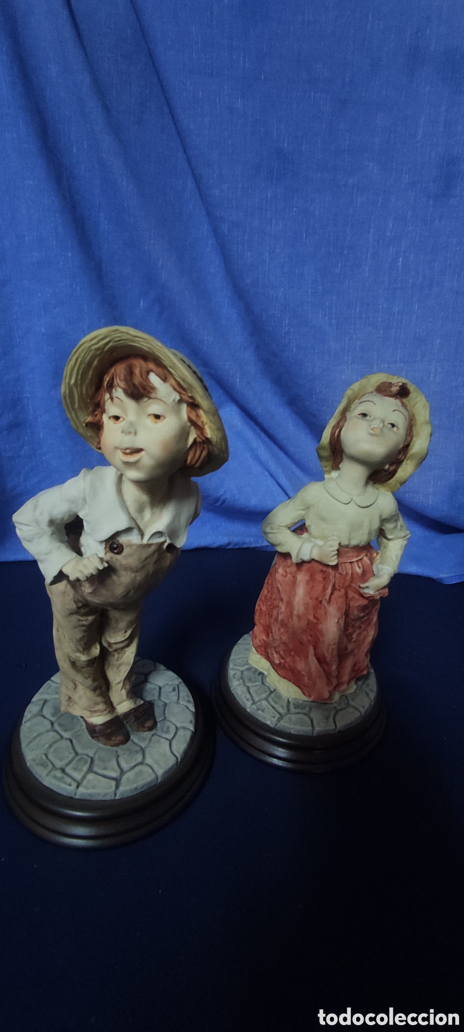 Antig&uuml;edades: Pareja de figuras de marmolina - Foto 9