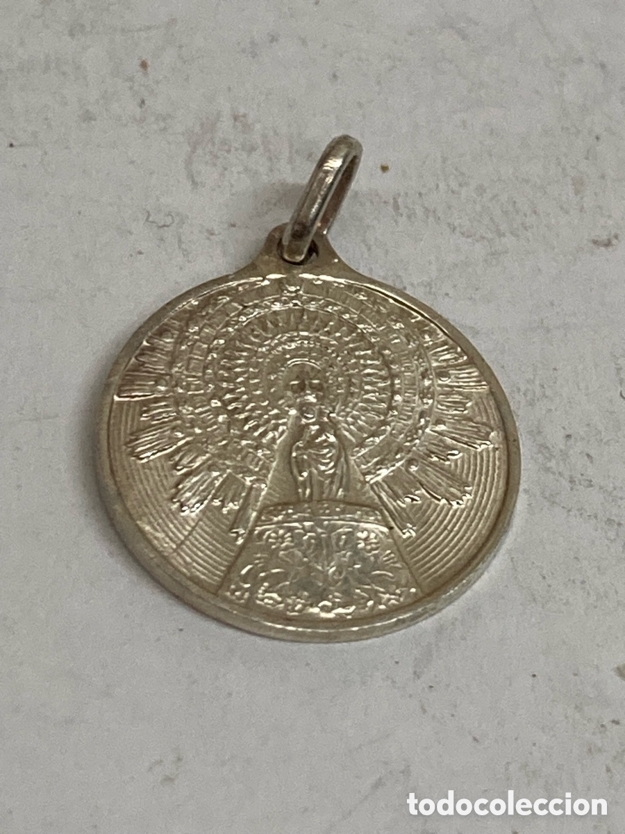 Antig&uuml;edades: Medalla de plata religiosa C406 - Foto 1